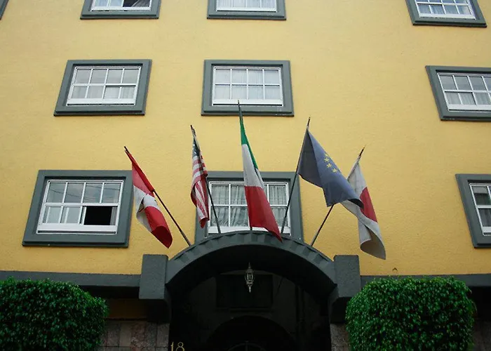 Mina Hotel