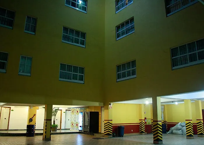 Mina 3* México DF